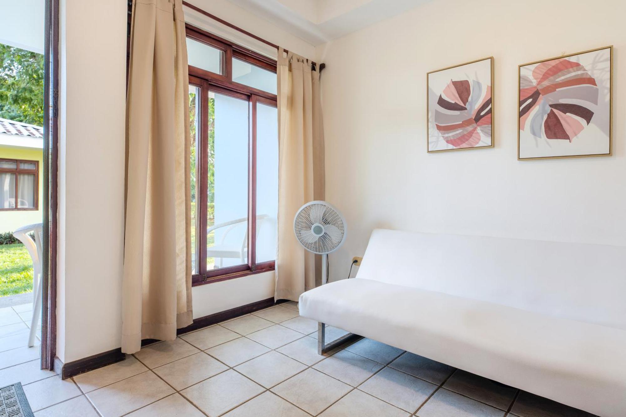 Hotel & Villas Tangeri Jacó Extérieur photo