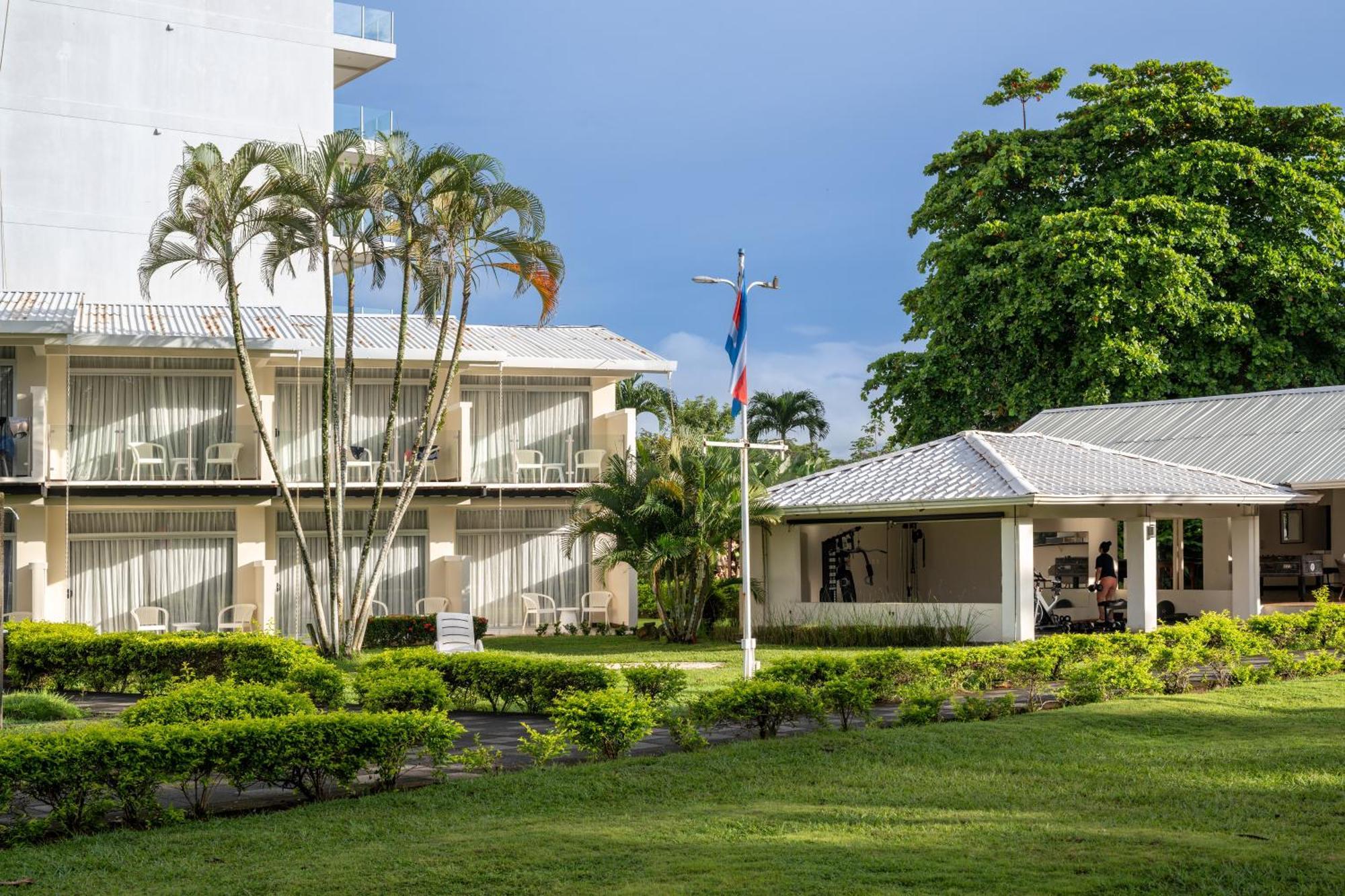 Hotel & Villas Tangeri Jacó Extérieur photo
